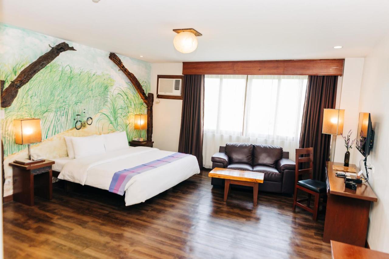 Nature'S Village Resort バコロ エクステリア 写真
