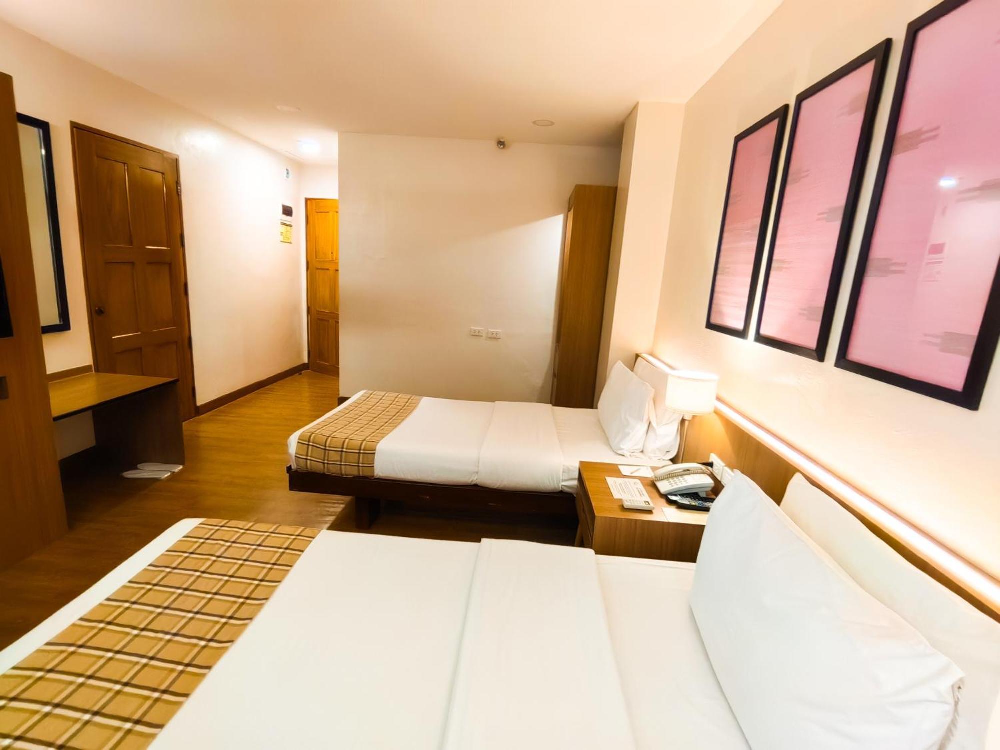 Nature'S Village Resort バコロ エクステリア 写真