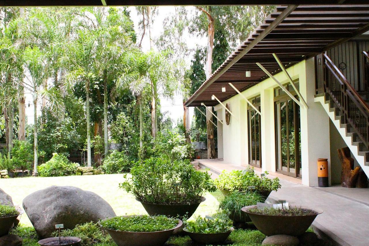 Nature'S Village Resort バコロ エクステリア 写真